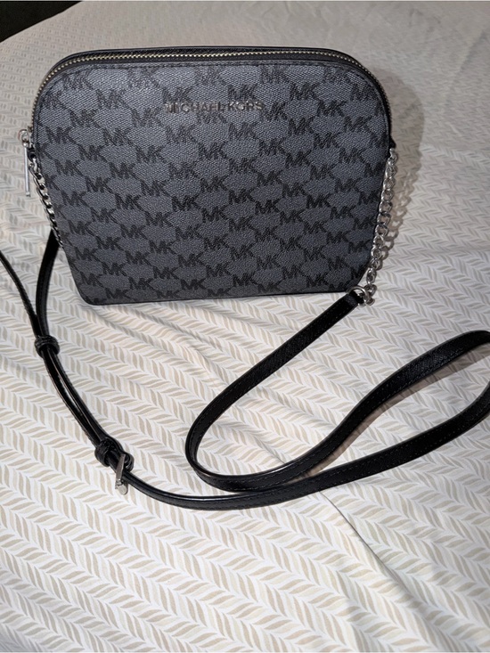 Michael Kors Handbags - Michael Kors Crossbody Bag – Chain & Leather Strap (Gray/Black)